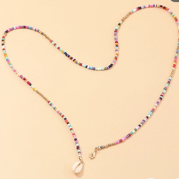 Rainbow Beaded Seashell Gold chain Necklace - Picture 4 of 8
